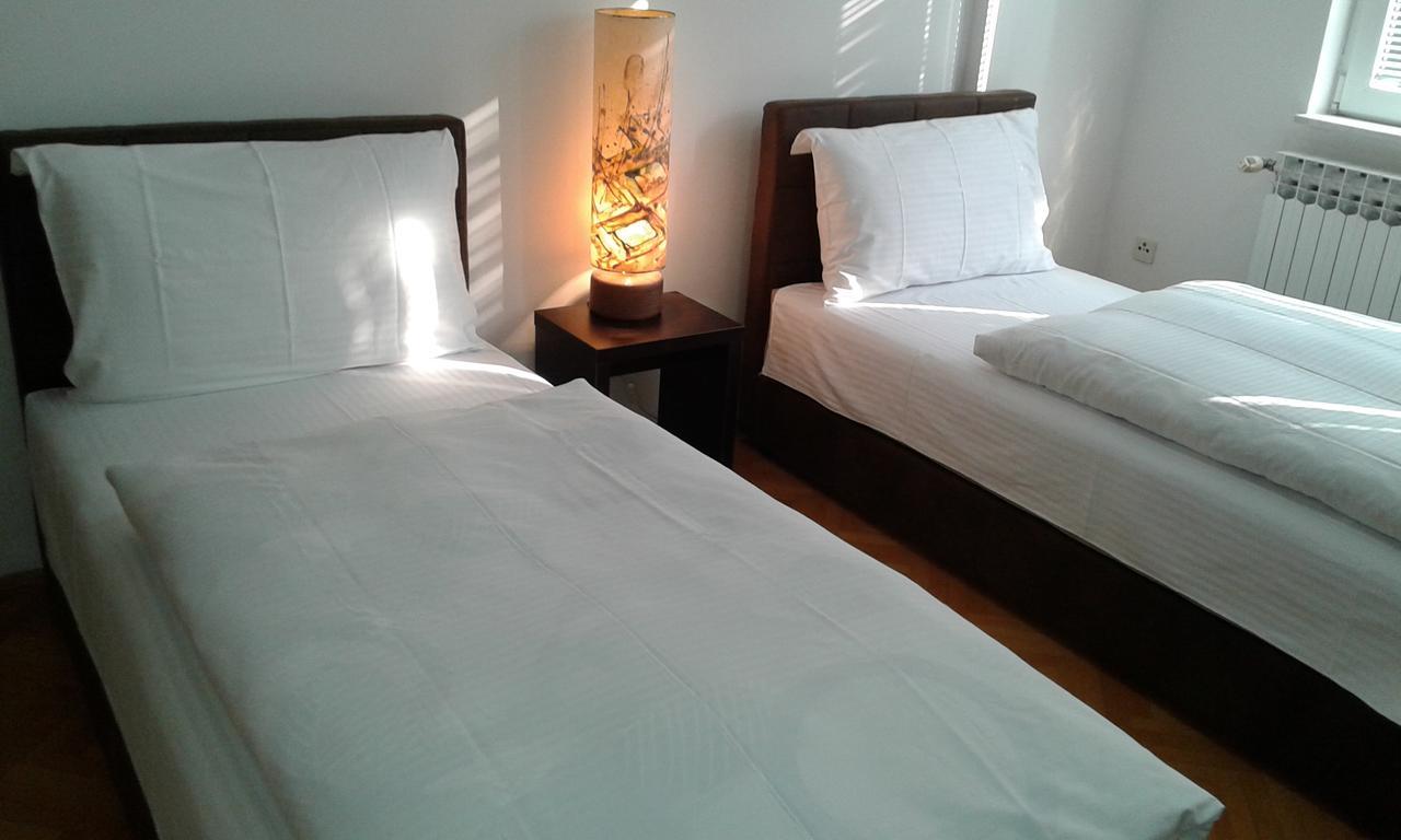 Apartment Villa Merci Сараєво Екстер'єр фото
